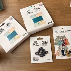 Big Twist Cosmic Kitty embroidery Accessories Bundle